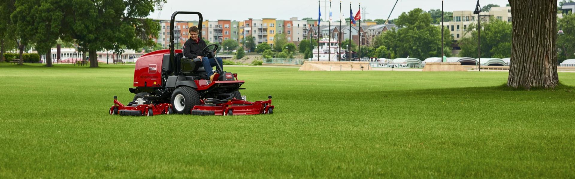 TORO Groundsmaster 4000-D | Megens Oirschot