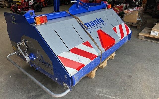 Imants rotoknife