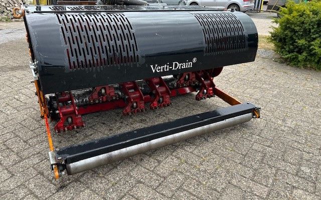 Verti-Drain 2216
